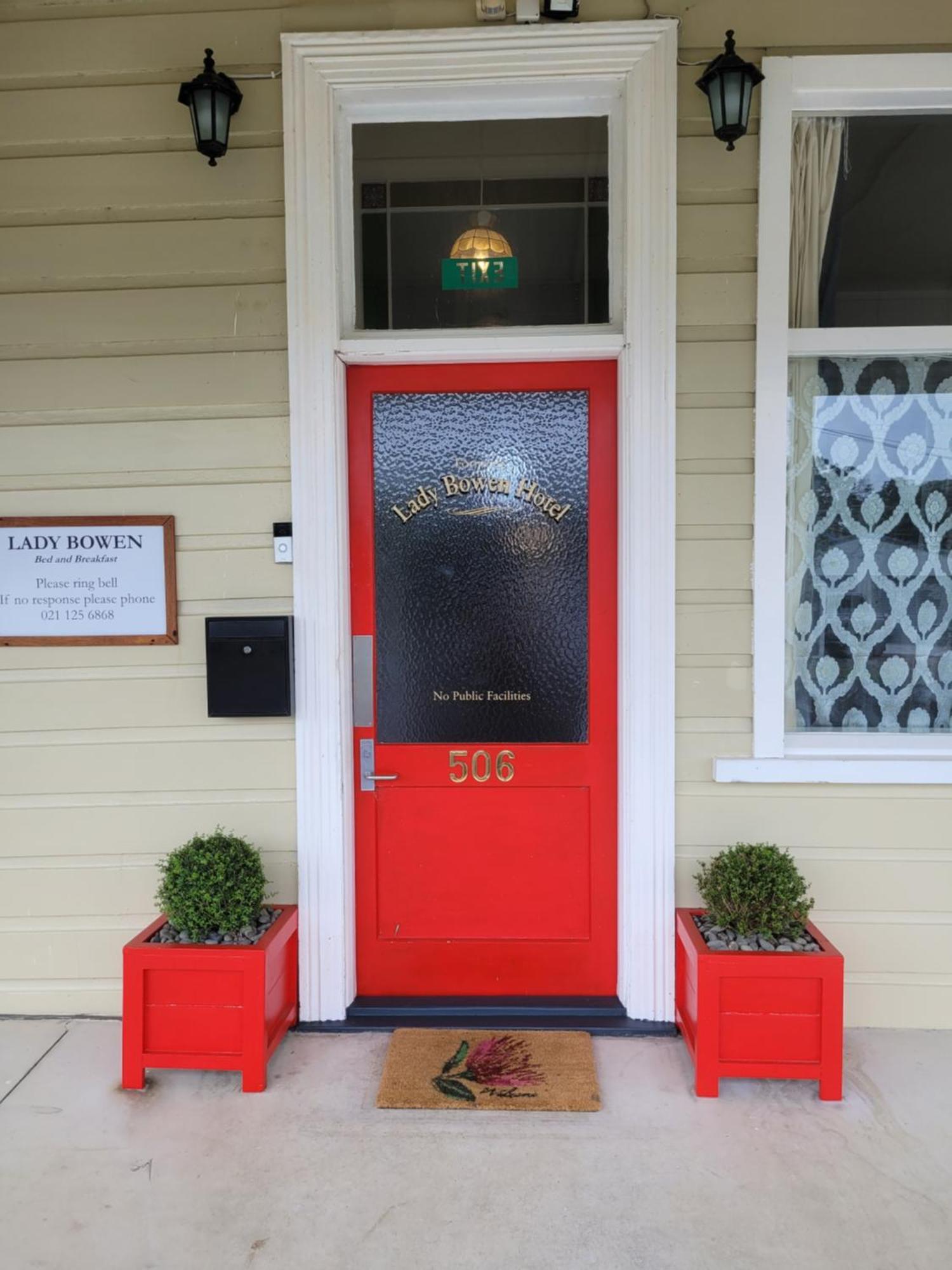 Lady Bowen Bed & Breakfast เทมส์ ภายนอก รูปภาพ