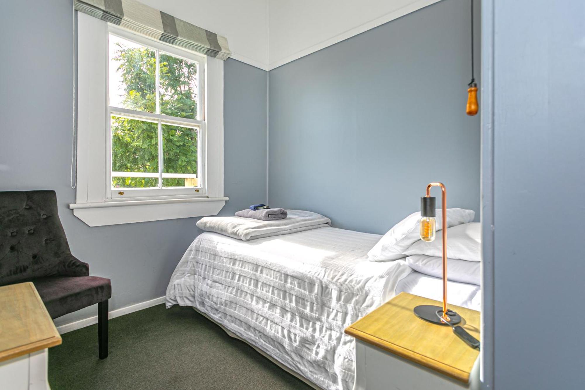 Lady Bowen Bed & Breakfast เทมส์ ภายนอก รูปภาพ